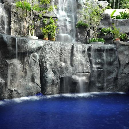 Princess Seaview Resort & Spa - Sha Plus Karon Exterior foto
